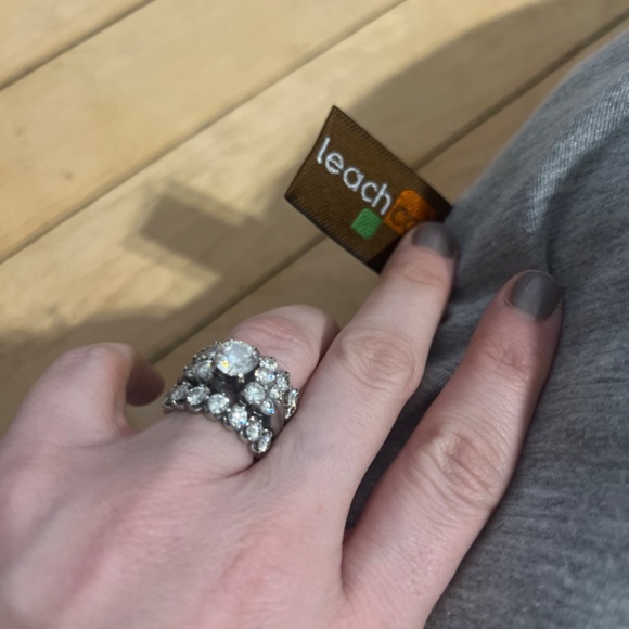 ❤️SOLD❤️Leachco pregnancy body  pillow - Picture 4 of 4